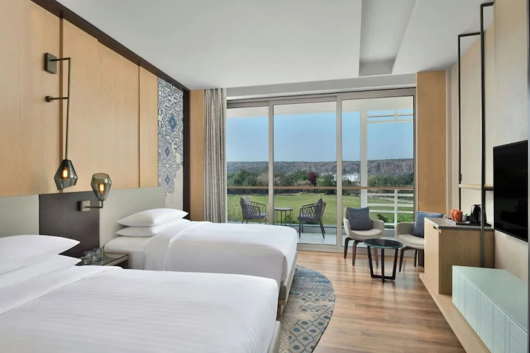 Deluxe Single room
