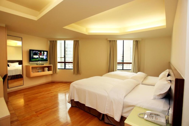 Deluxe Twin room
