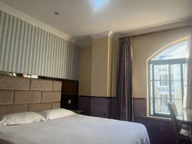 Ruihe Hostel