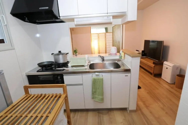 2 Bedrooms Apartment