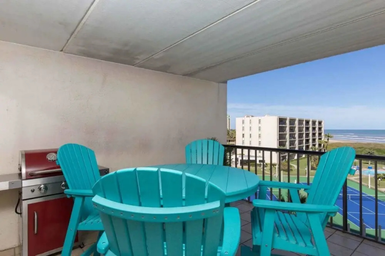 Saida IV Condominium 501