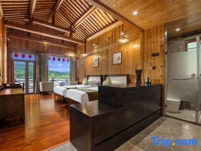 Deluxe Twin Villa with lake view