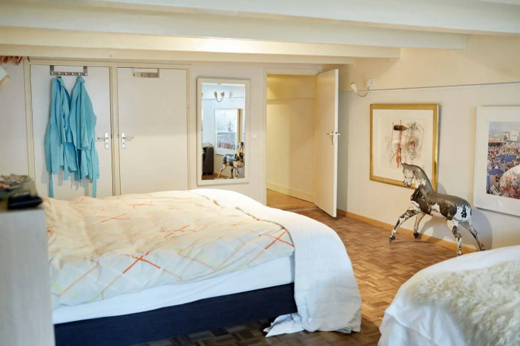 Bed & Apartment Singel 96