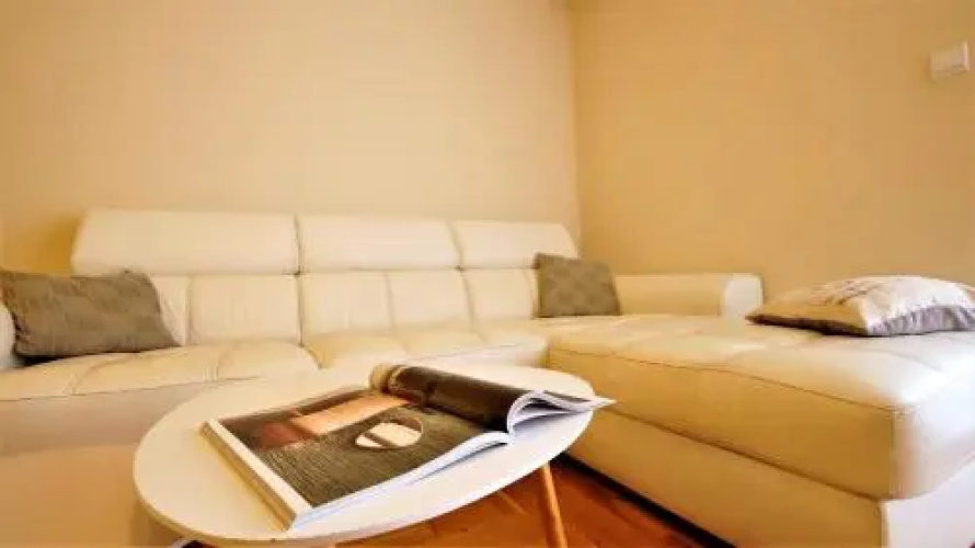 Lux Apartment 777