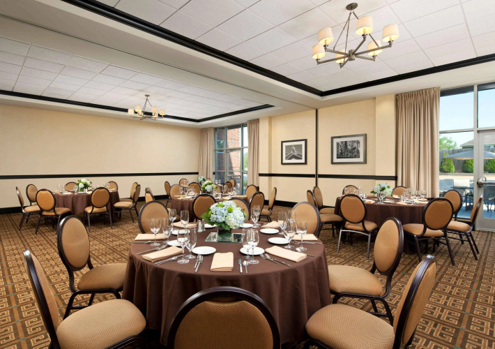 Sheraton Chicago Northbrook Hotel photo 29
