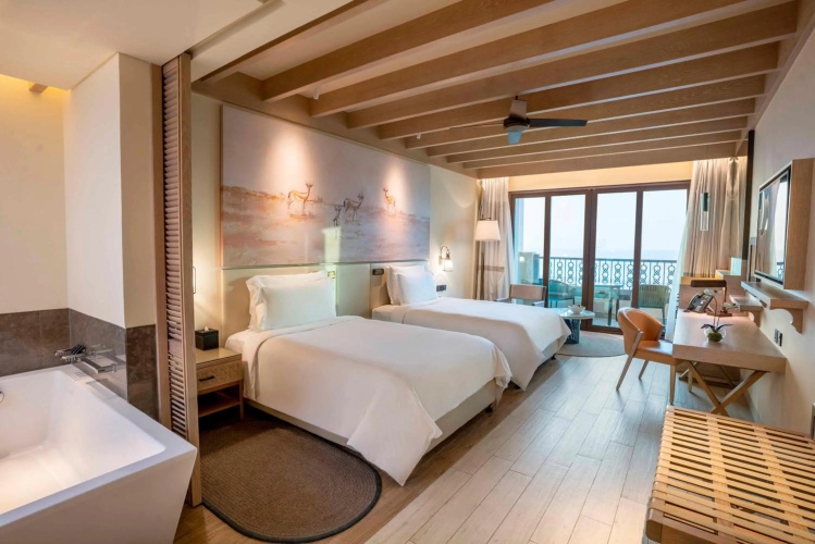 Saadiyat Rotana Resort & Villas photo 11