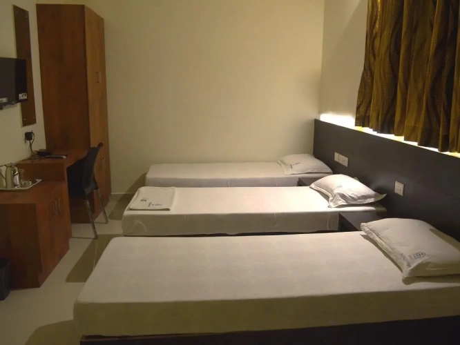 Deluxe Triple room