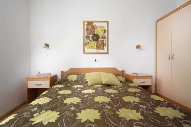 Apartments Irena