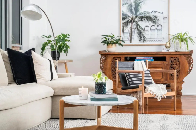 Luxe Jetty Apartment