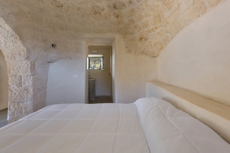 2 Bedrooms Villa