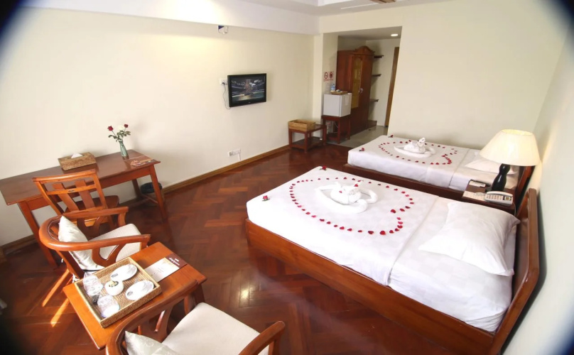 Shwe Htee Hotel