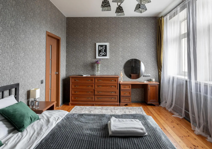 Apartments on Zakharova 40