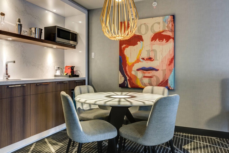 Double Suite