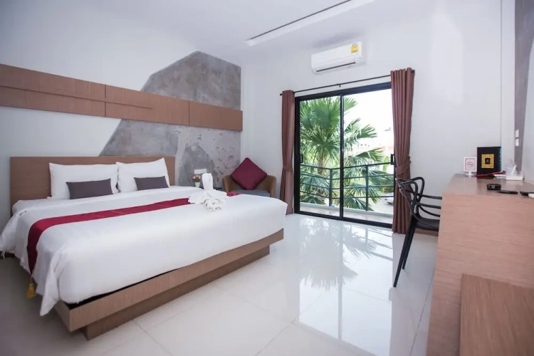 Standard Double room with balcony