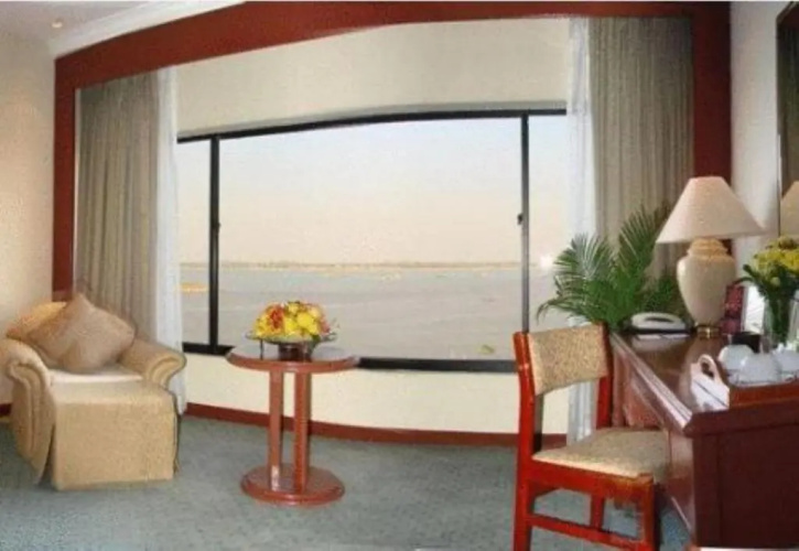 Hotel Cambodiana