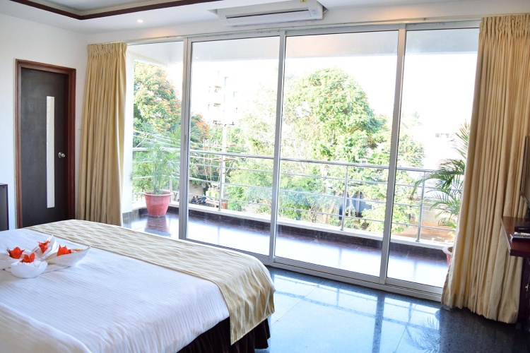 Deluxe Single room