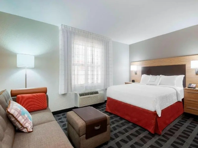 Quadruple Suite