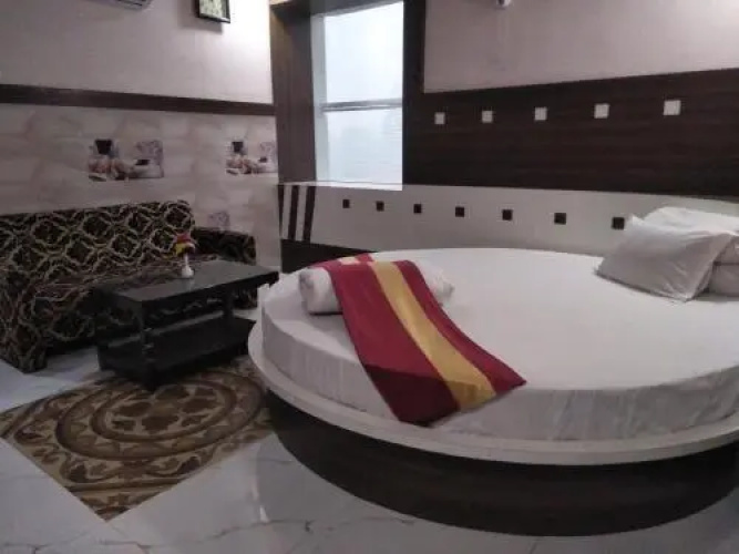 HOTELSHAHENSHAH
