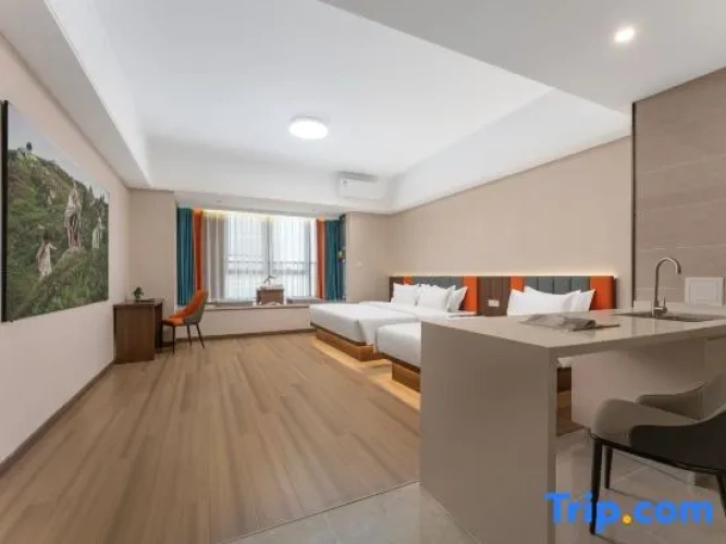 Deluxe Double Family room