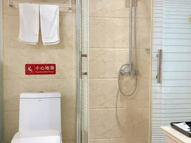 Gaoyou Jiangnan Hotel