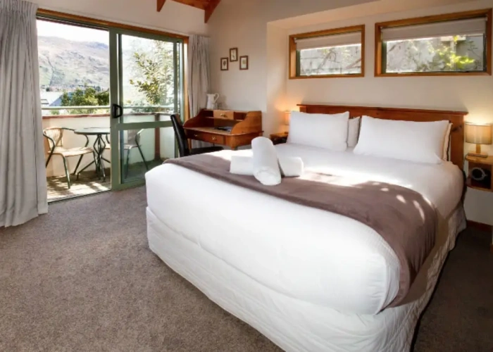 Standard Double room with balcony