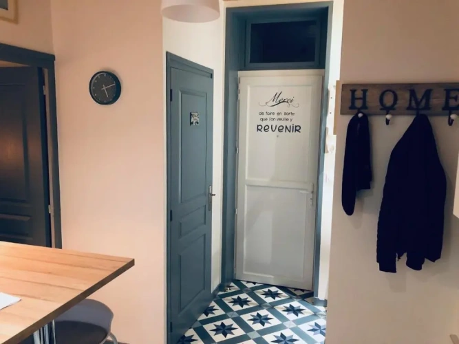 1 Bedroom Apartment