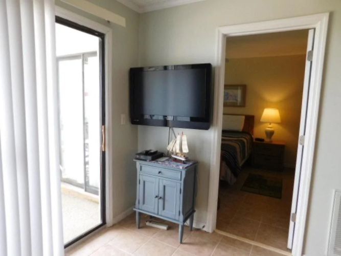 Ocean Terrace C3 2 Br Condo By Redawning