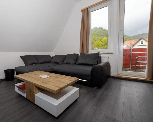 Deluxe Twin room with mountain view