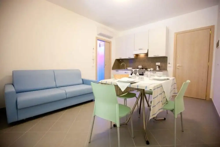 1 Bedroom Apartment
