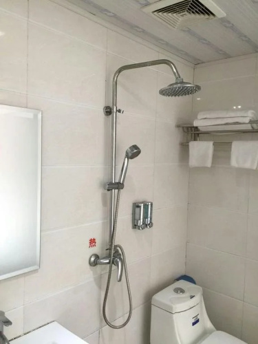 Le Du Hotel