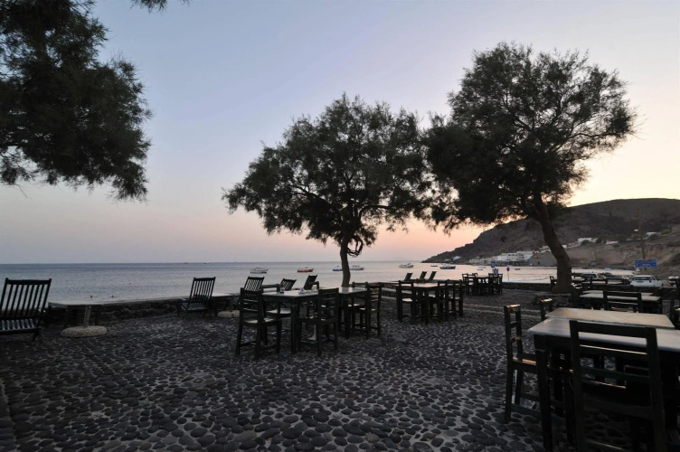 Hotel Akrotiri