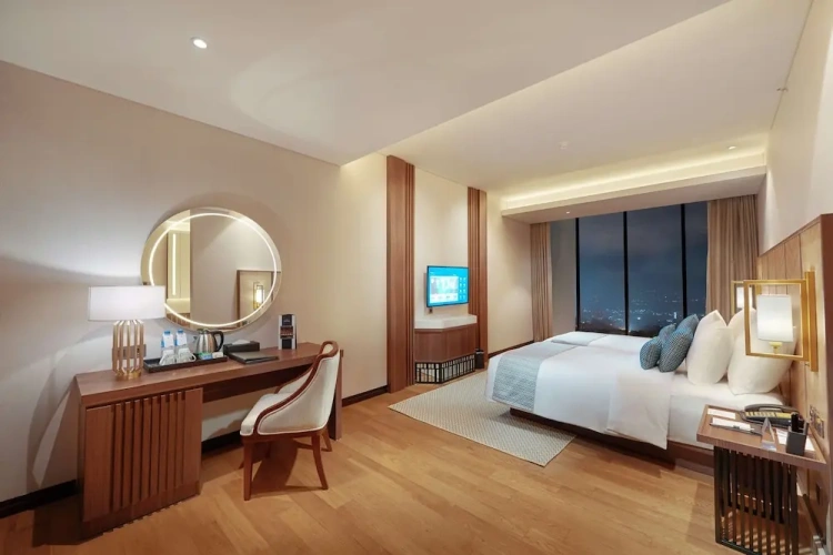 Golden Suite