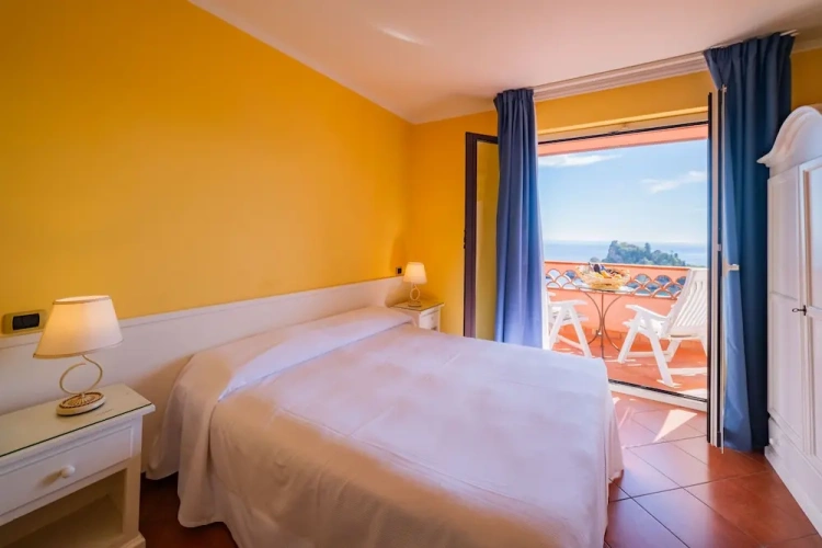 Deluxe Double room with sea view