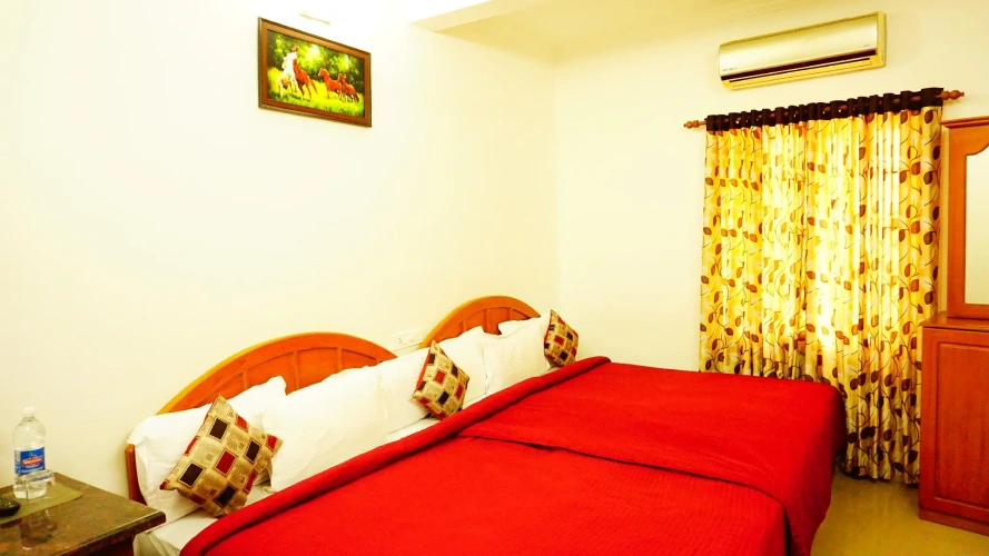 Economy Triple room