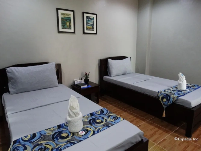 Standard Twin room with balcony