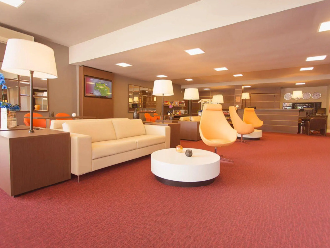 H+ Hotel