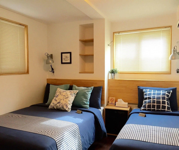 Hostel Beige 2nd