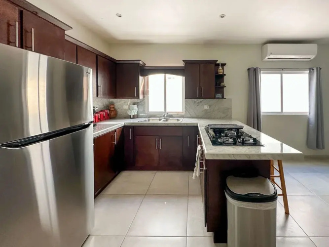 Town Shore Escape 3BR Haven