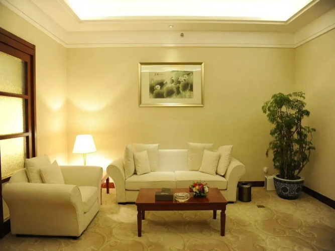Tianjin Binhai One Hotel