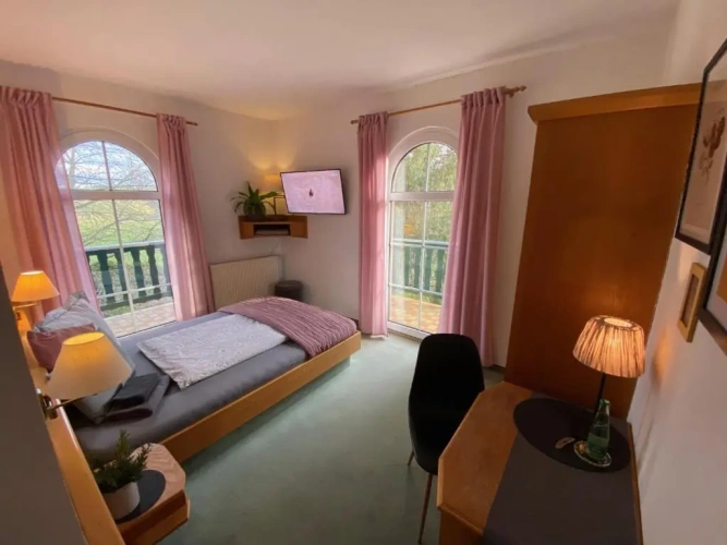 Standard Single room with balcony