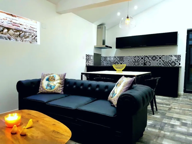 1 Bedroom Business Apartment