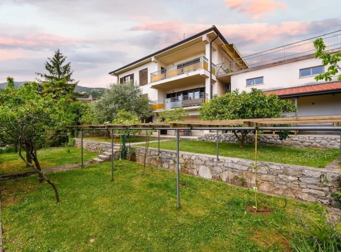 2 Bedrooms Apartment with balcony