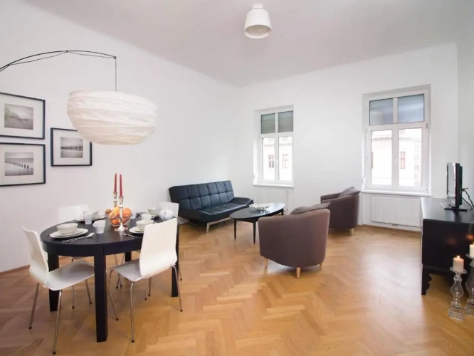 2 Bedrooms Luxury Apartment
