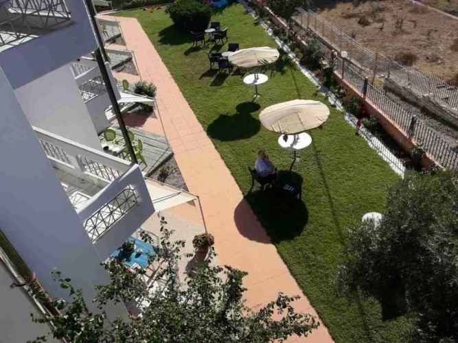 1 Bedroom Apartment with balcony and with view