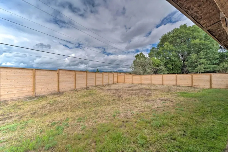 Rustic Ranch Retreat w/ Yard: 16 Mi to Ski Apache!