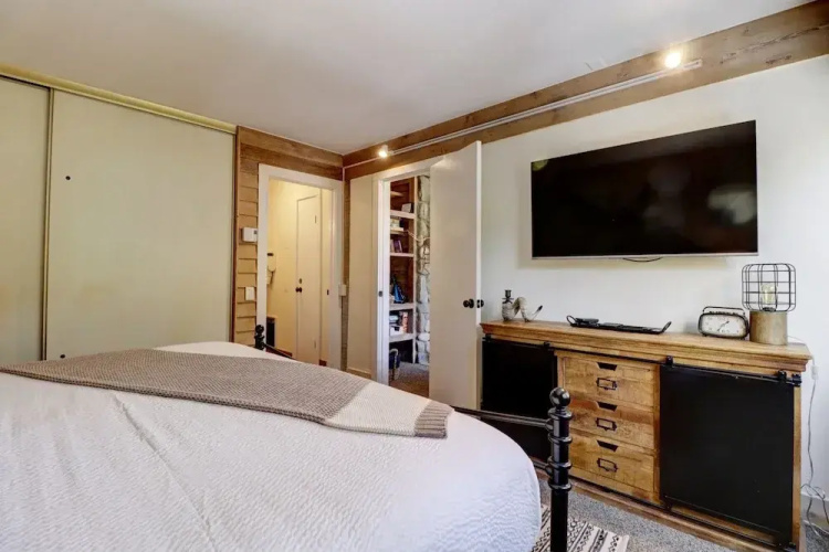 An206 Anaconda 4 Bedroom Condo