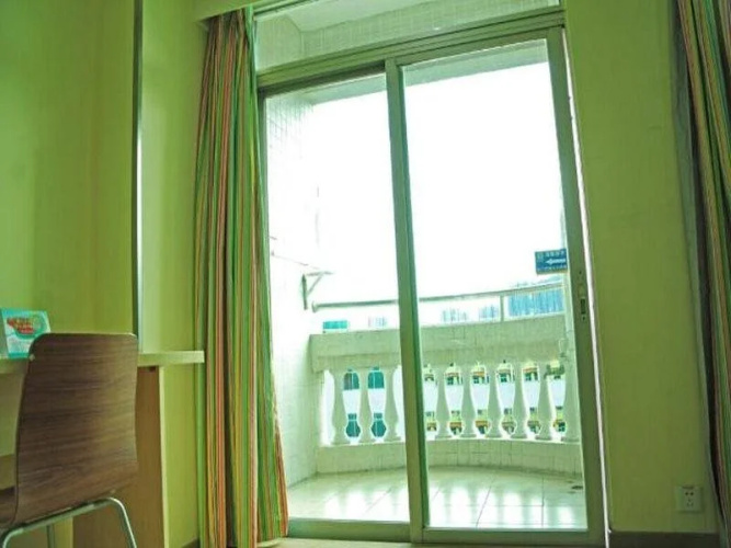 7 Days Inn Shenzhen Longcheng Square Subway Station