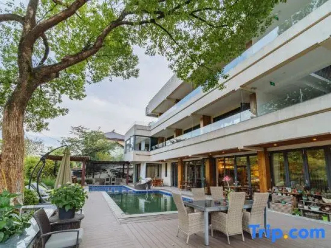 Jingting Hotel