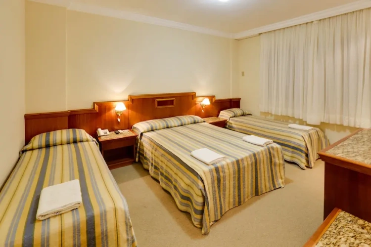Deluxe Quadruple room
