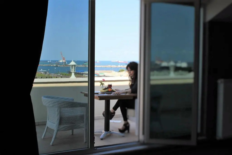 Neba Royal Hotel